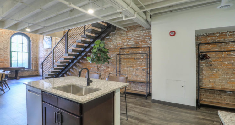 Studio 165 (WEB) (UNIT 1001) (23 of 27)