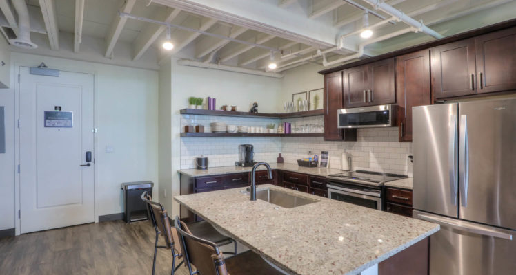 Studio 165 (WEB) (UNIT 1001) (3 of 27)