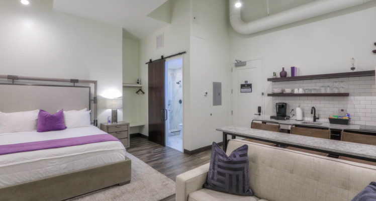 Studio 154 Nashville Luxury Hotel, Luxury Hotel Nashville, Studio King Suite 154 Luxury Hotel Nashville