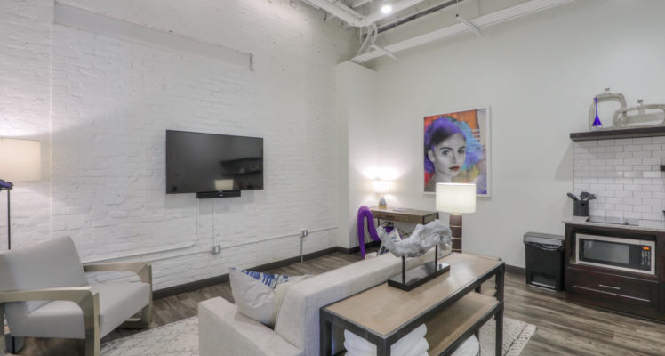 Studio 165 (WEB) (UNIT 1011) (4 of 13)
